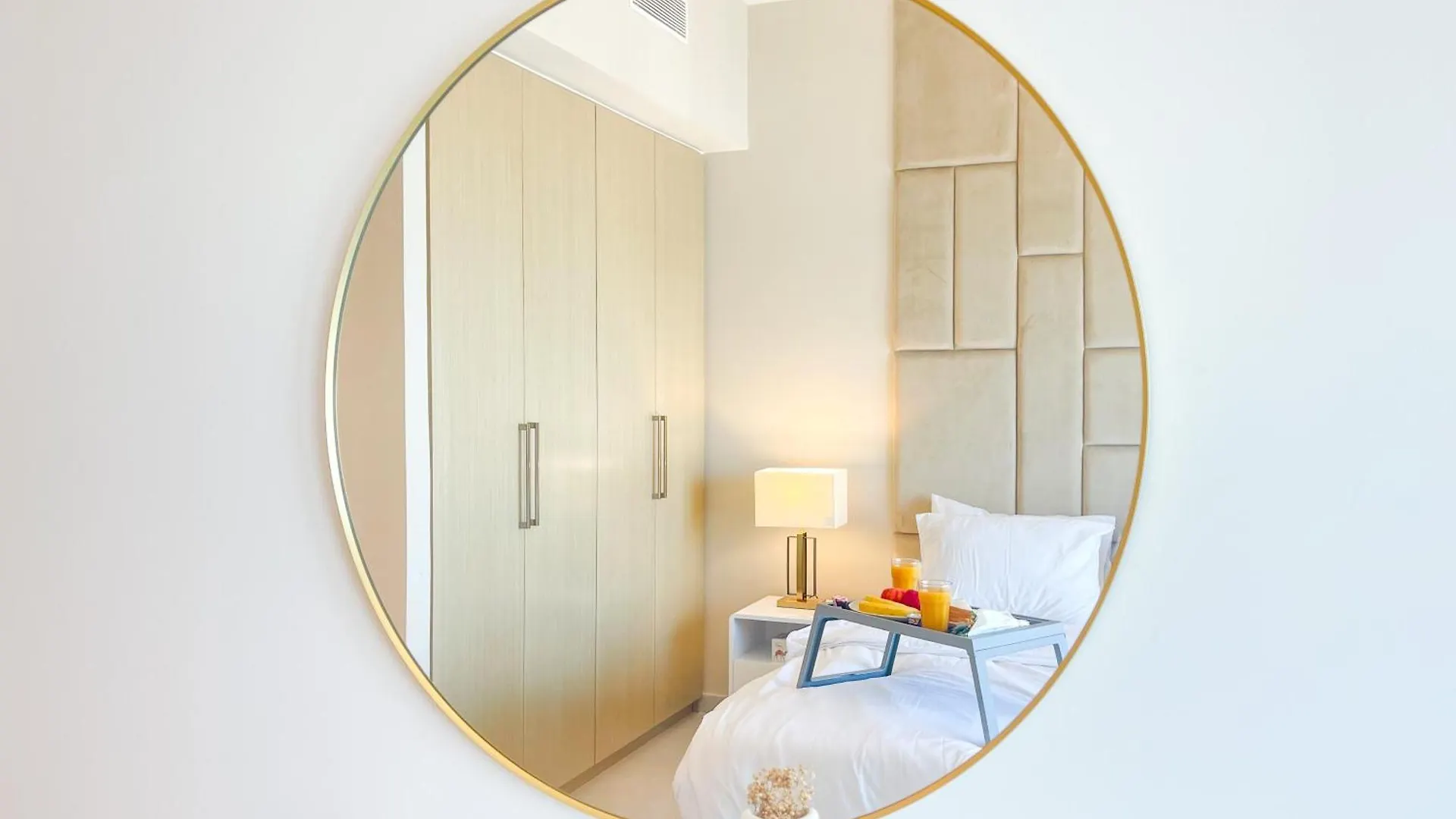 Beautiful Apartment By Dubai Mall 161Br-2